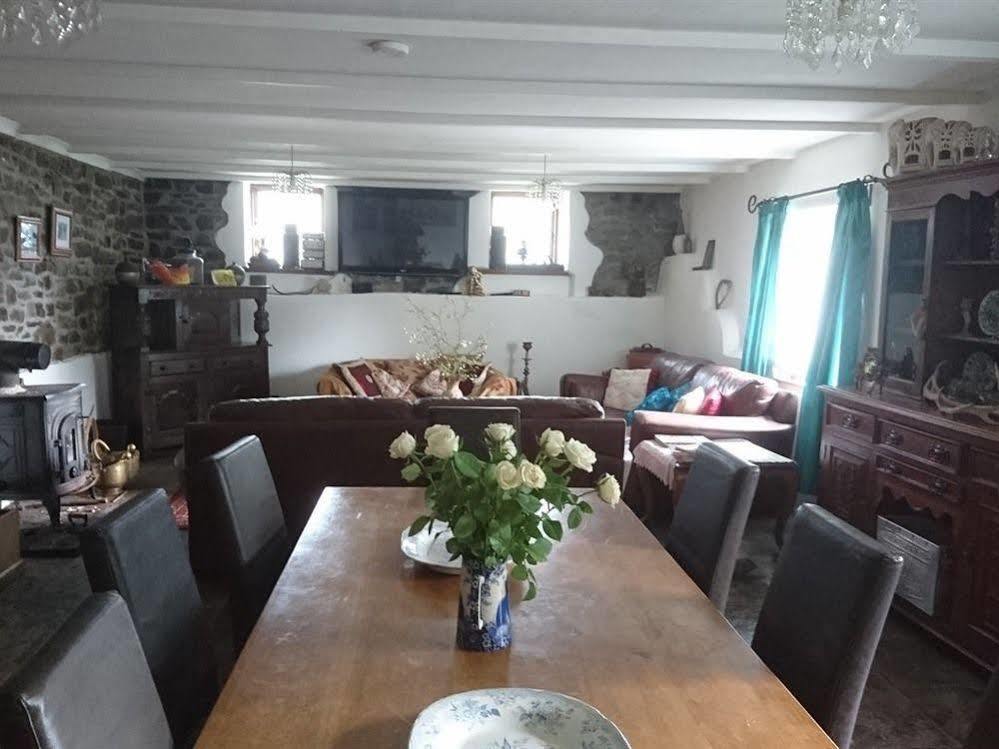 Bed and Breakfast Middle Mill Kidwelly Экстерьер фото