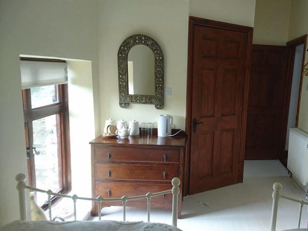 Bed and Breakfast Middle Mill Kidwelly Экстерьер фото