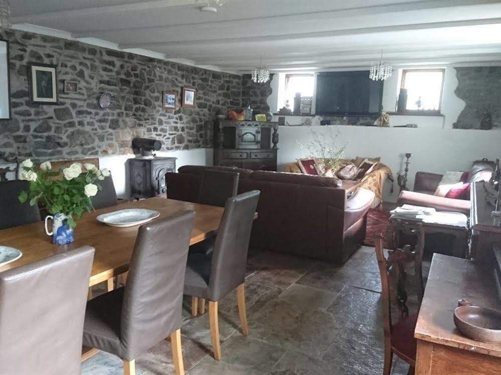 Bed and Breakfast Middle Mill Kidwelly Экстерьер фото